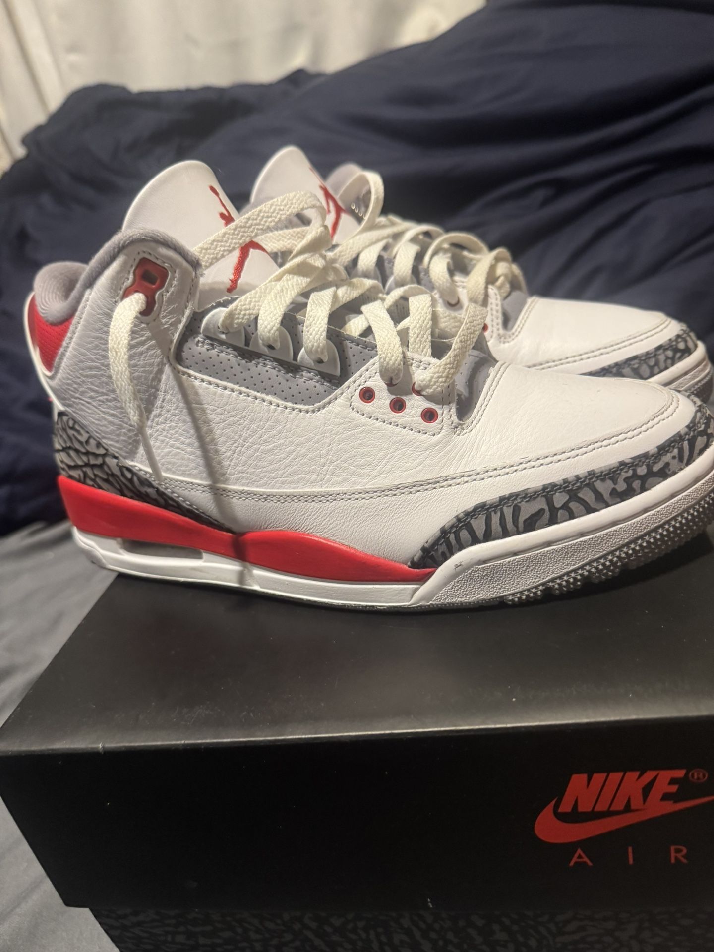 Jordan 3 Fire Red Size 9