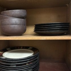 Plates and bowls