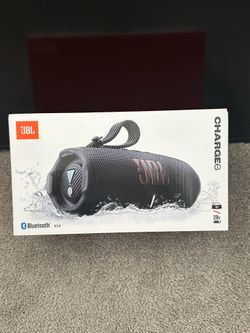 Authentic JBL CHARGE 6 Brand New $130 Firm