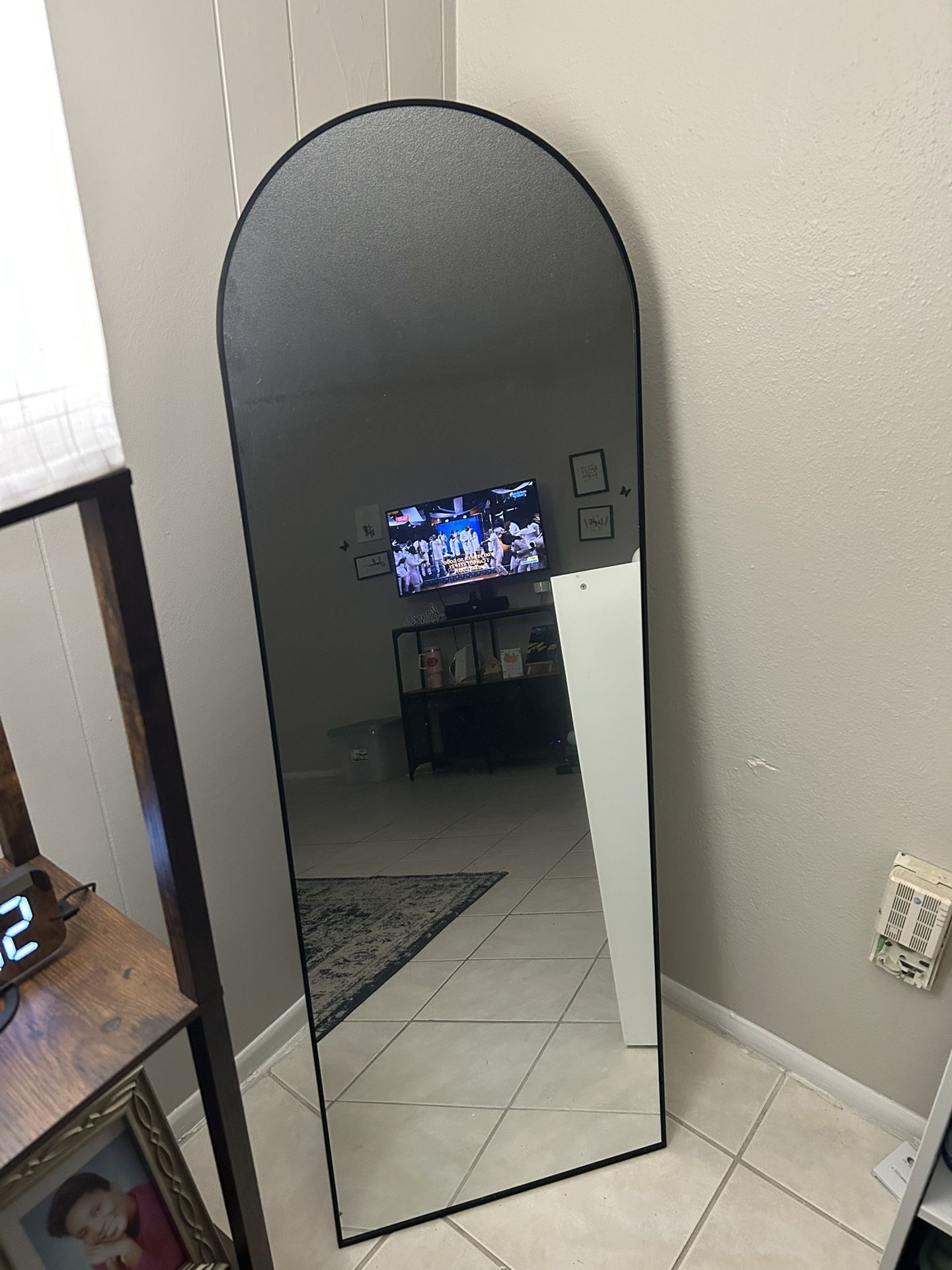 Modern Mirror : I CAN DELIVER FOR A FEE