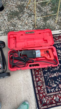 Milwaukee Sawzall Corded Reciprocating Saw with Case