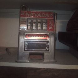 Vintage 60's SLOT MACHINE BANK Las Vegas Nevada 
