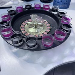 🎯 Vintage Roulette Drinking Game – Complete with All 16 Shot Glasses! 🍷🎰