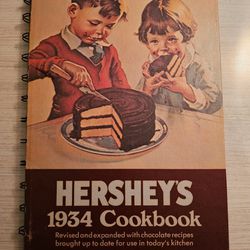 Hershey's 1934 Revised and Expanded Chocolate Baking Cookbook 1971. Published by Hersheys 

Desserts, Pies, Breads.

Rare find in excellent condition.