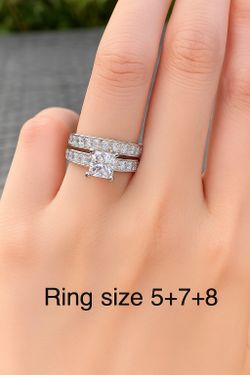 Engagement ring with box