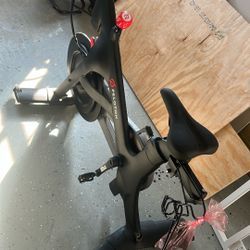 Peloton Bike