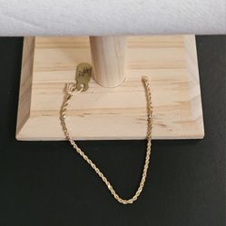 14k Gold Bracelet 7 Inch