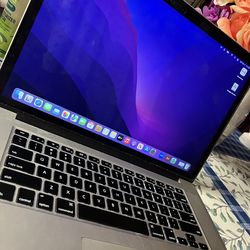 MacBook Pro Mid 2015 Retina Display(price negotiable)