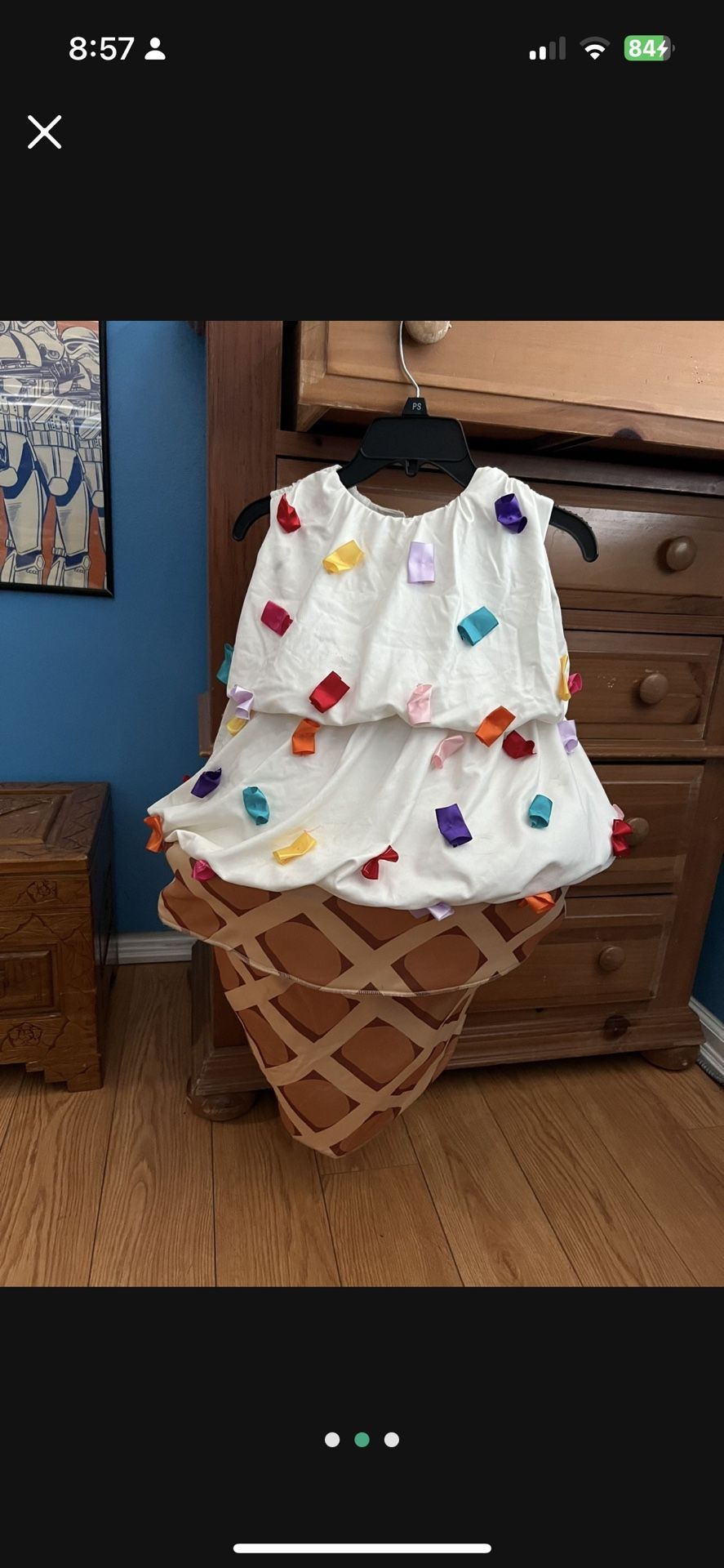 cute girls icecream costume.