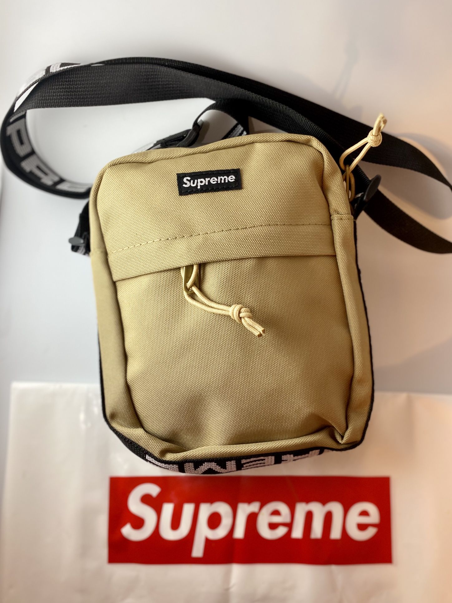 Supreme Shoulder Bags Brand New 