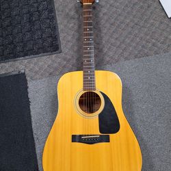 Fender Gemini II acoustic Guitar With Case
