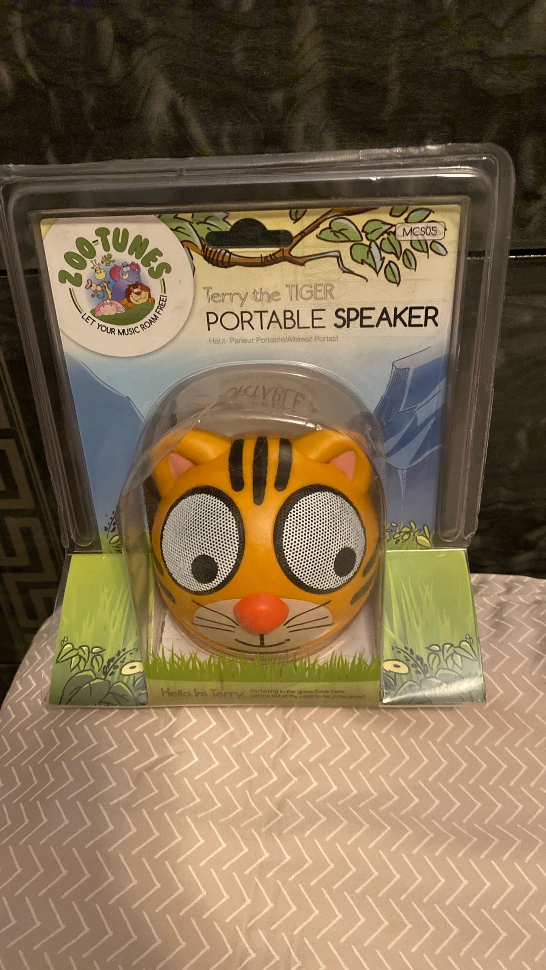 Terry the Tiger Portable Speaker