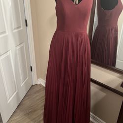 Azazie burgundy maxi pleated dress