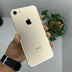 iPhone 7 32GB Unlocked 