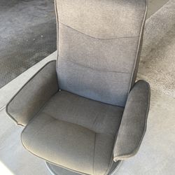 6 Swivel Ergonomic Grey Recliners