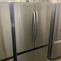 Samsung Refrigerator 3 Doo Freezer On Bottom Beverage center Onisideof Fridge