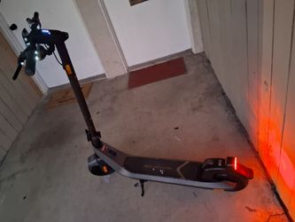 Electric scooter fast