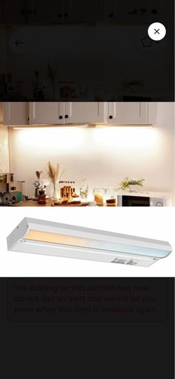 Under cabinet lighting for kitchen