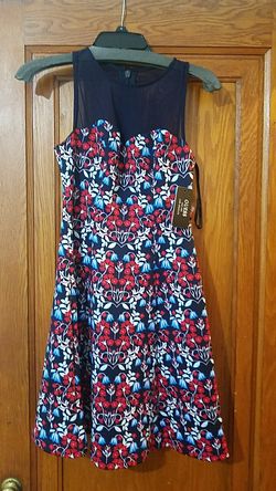 Guess dress size 2 brand new