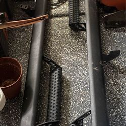 TOYOTA TACOMA/TUNDRA STEP RAILS 