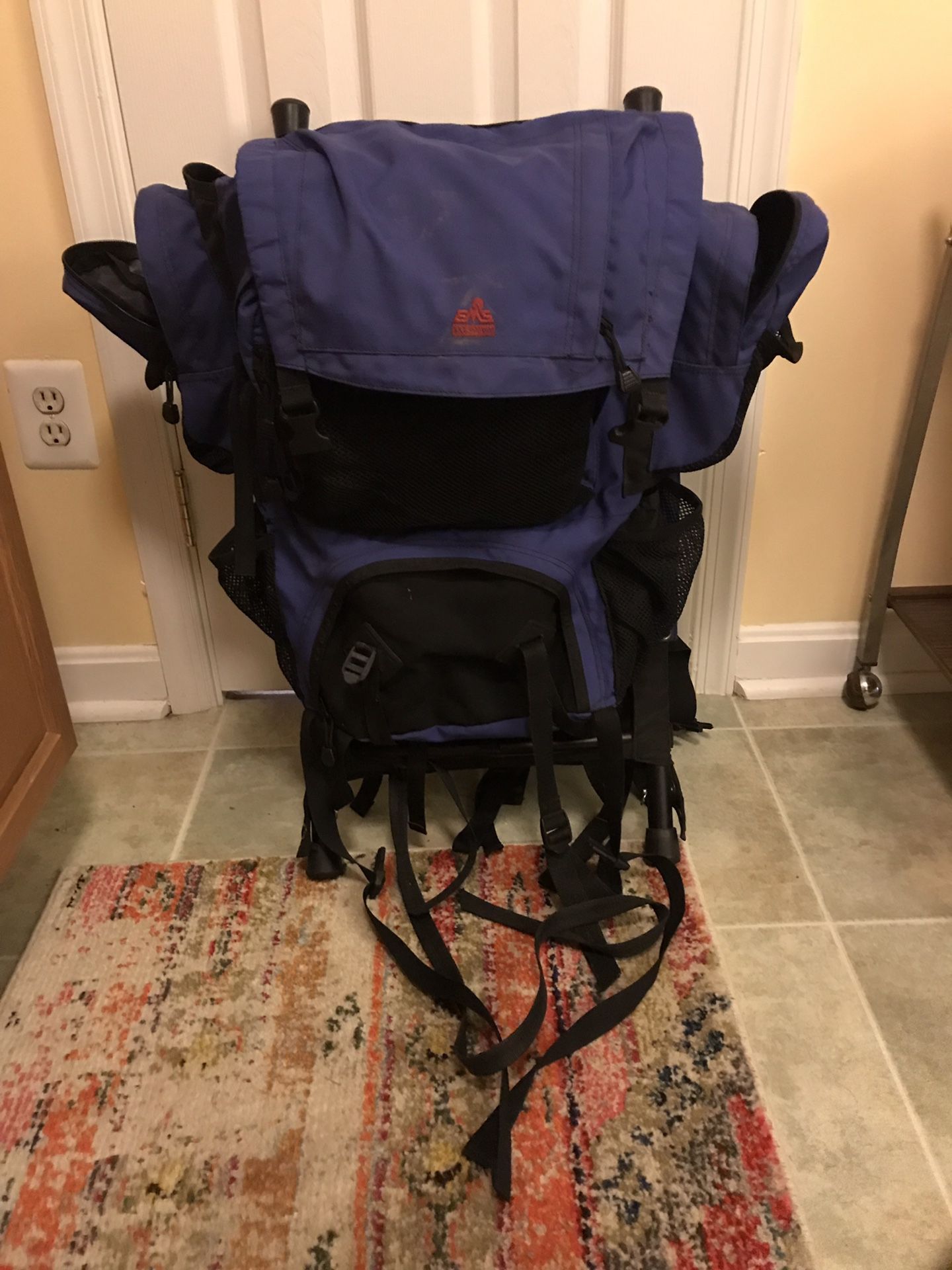 Backpack / Hiking Pack