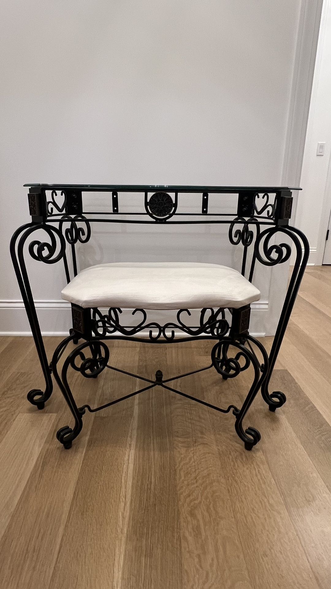 Vanity Table And Stool