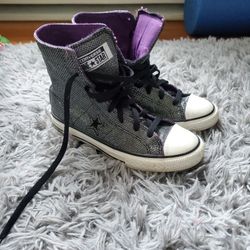 Girls Converse 