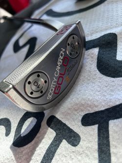 Scotty Cameron Golo 3 with matching headcover