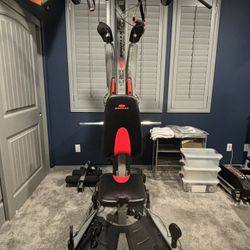 Bowflex Revolution Home Gym Exercise Machine