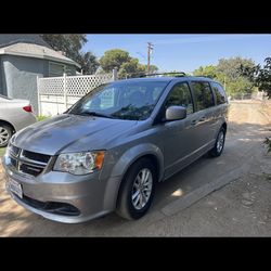 Dodge Caravan 2018