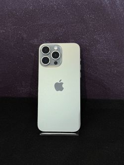 iPhone 15 Pro Max 512GB Unlocked