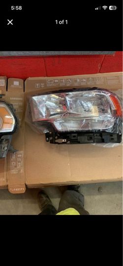 Dodge ram 5th gen drivers side headlight assembly
