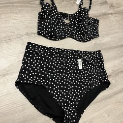 Plus Size - New- Polka Dot Bikini (42DD/3XL)