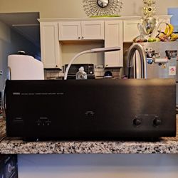 Stereo Power Amplifier 