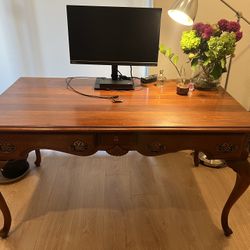 Victorian Parlor Table/desk