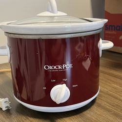 Mini Crock Pot for Sale in Holly Springs, NC - OfferUp