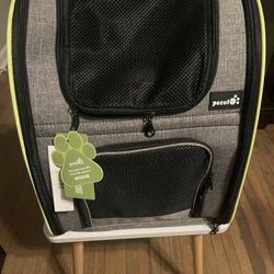 New Pet Carrier Backpack 