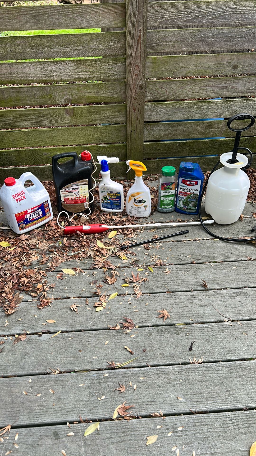 FREE outdoor Gardening Pest Control Lawn care Plant Food supplies