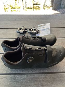 Bontrager Circuit cycling shoes with Shimano clip ins.
