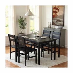 Dining table set of 4 chairs and a table with extra glass top