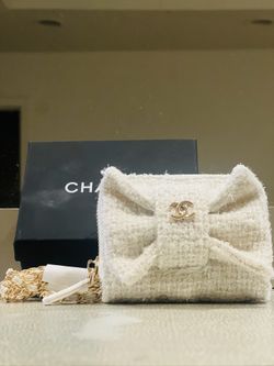 Tweed Bow Wallet Crossbody (GWP)