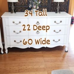 French Provincial Dresser With Extra Deep Drawers Measurements On Picture PICK UP ONLY 