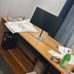 Free Oak Desk With Pull Out Keyboard