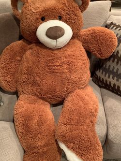 Giant Teddy Bear