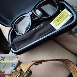 Gucci Sunglasses 
