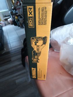 DeWalt