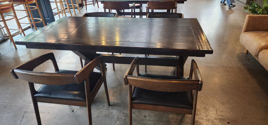 Crate and Barrel Solid Wood extendable table seats 6
