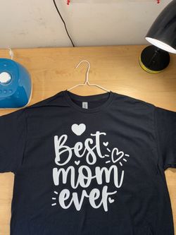 Best mom T-shirts Size L