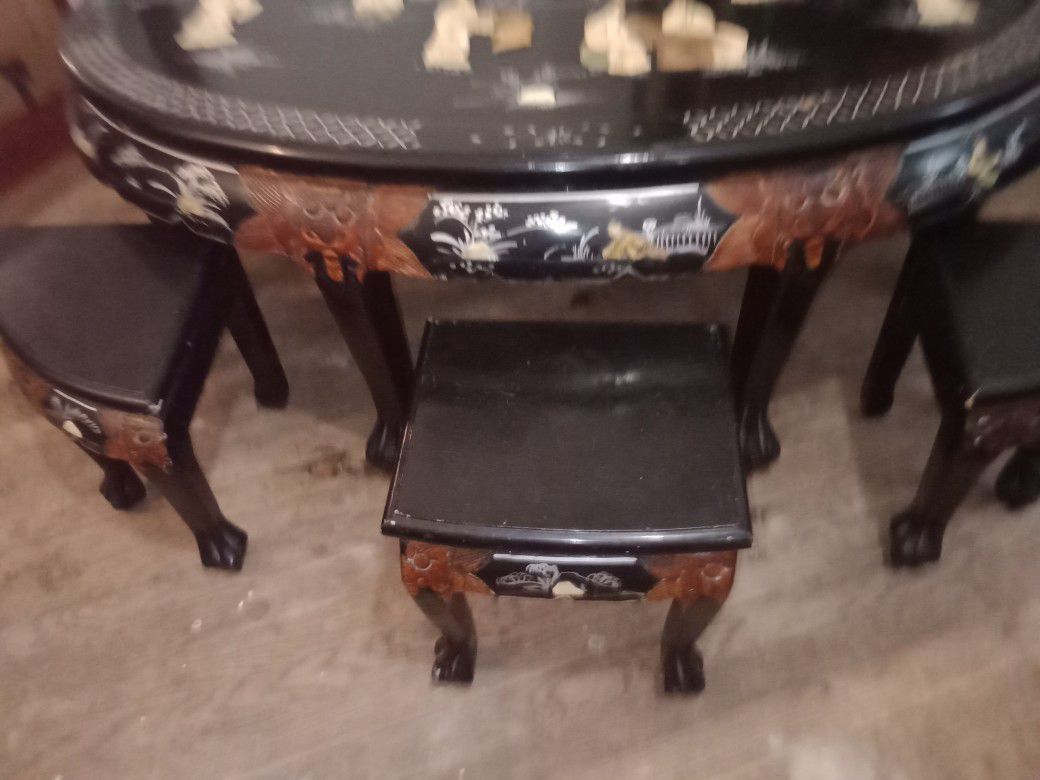 Japanese Tea Table With 6 Stools