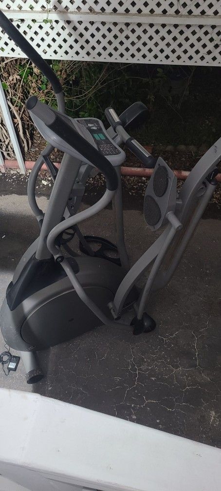Vision Fitness HRT X6200 Elliptical Trainer